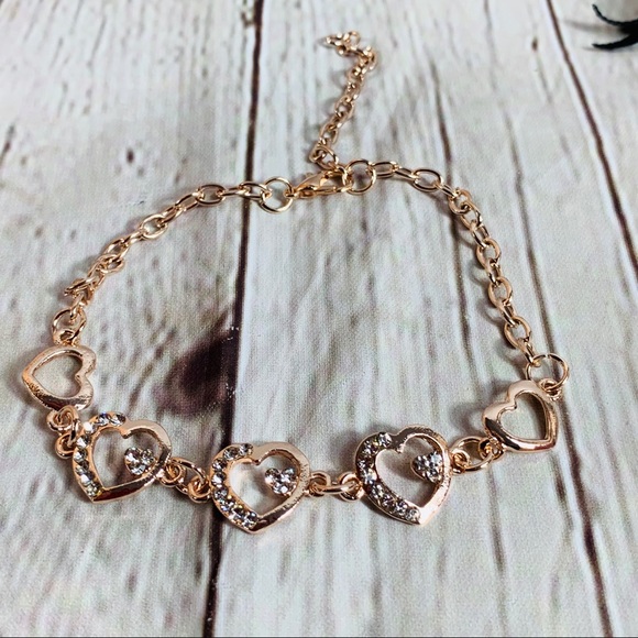 Heart Design Fashion bracelet with CZ stones - Picture 5 of 6